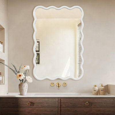 Miroir décoratif rectangulaire en bois massif ondulé blanc 24 po x 36 po, pour chambre à coucher, salle de bain, salon, vestibule