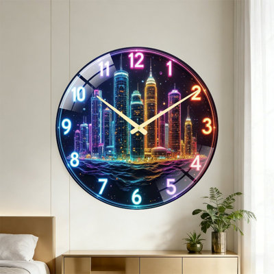 Horloge murale décorative au néon colorée représentant une ville - Horloge murale moderne en verre de 61 cm (24 po)
