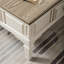 Table basse carrée en bois massif blanc