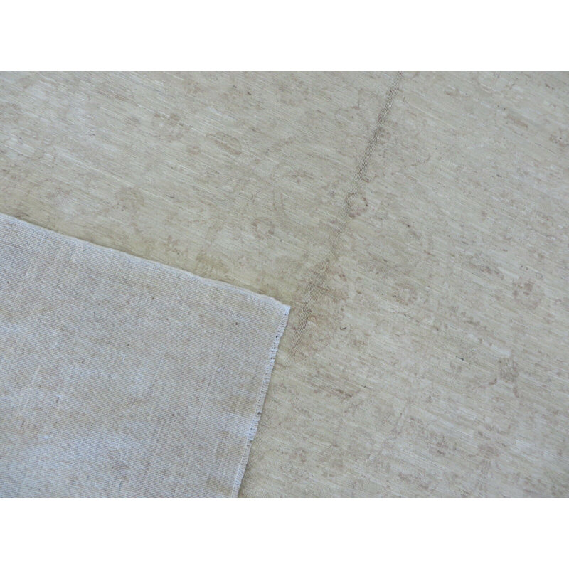 Tapis de zone en laine 9 pi x 11 pi 9 po one-of-kind à la main noué la Aslihan