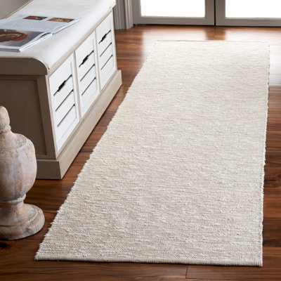 Tapis gris clair / ivoire Montauk 319