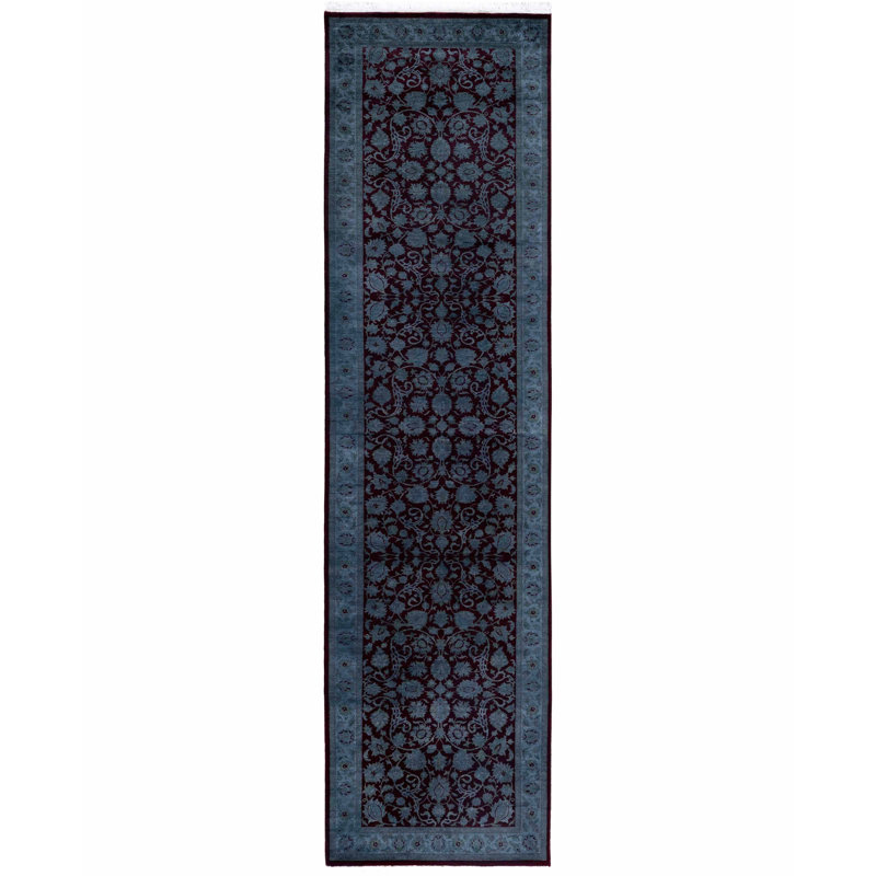 Tapis de couloir noué à la main de conception unique Rachal - vert, 3 pi 0 po x 17 pi 6 po