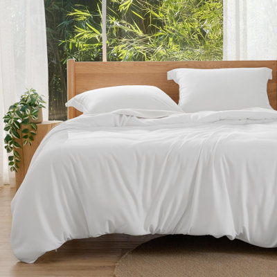 Bedsure Navy Blue Duvet Cover King Size - Rayon Derived from Bamboo Cooling Duvet Cover Set, 3-Piece Set with Zipper Closure (104"x90") and 2 Pillow Shams, Comforter Not Included