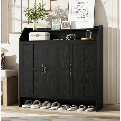 Armoire à chaussures de style campagnard de 47 po de hauteur avec 3 portes, armoire à chaussures pour le vestibule avec tablettes réglables et étagère de rangement ouverte, armoire à chaussures pour couloir, salon (noir)
