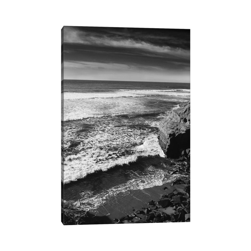 Reproduction de photo sur toile, "Monochromes Sunset Cliff" par Bethany Young, H 18 po x l 12 po x P 1,5 po