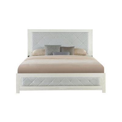 Lin beige et grand lit beige
