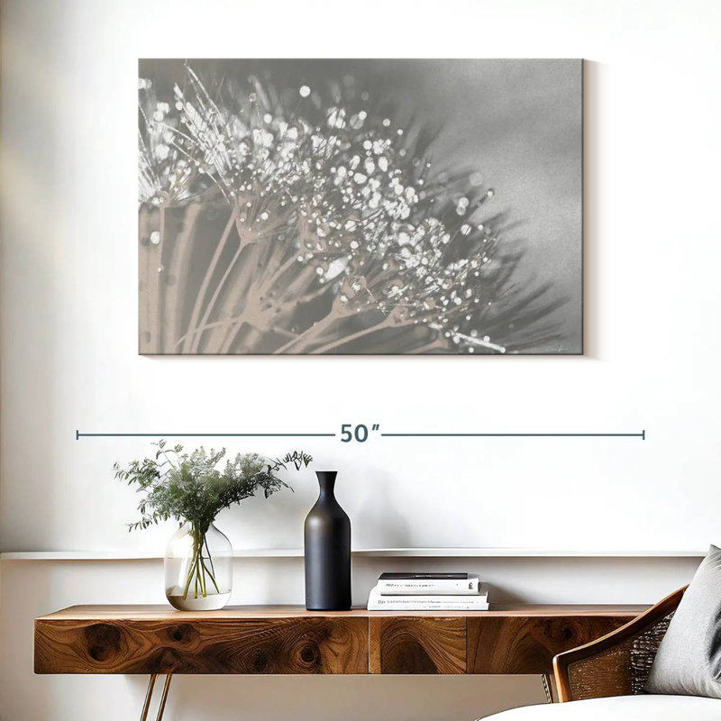 Harnek Dandelion II, 26" H x 39" W
