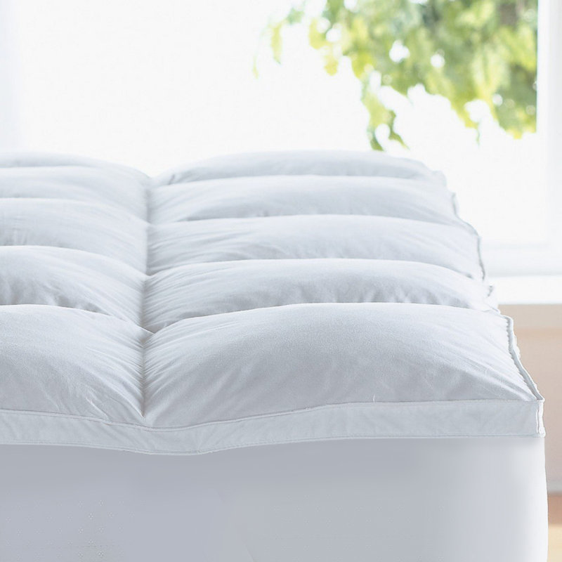 Surmatelas en duvet synthétique 2 po Encanto, Grand