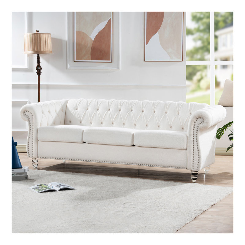 Canapé Chesterfield à accoudoirs roulés 3 places 84,65 po