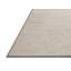 Tapis gris lavable à la machine-383315868