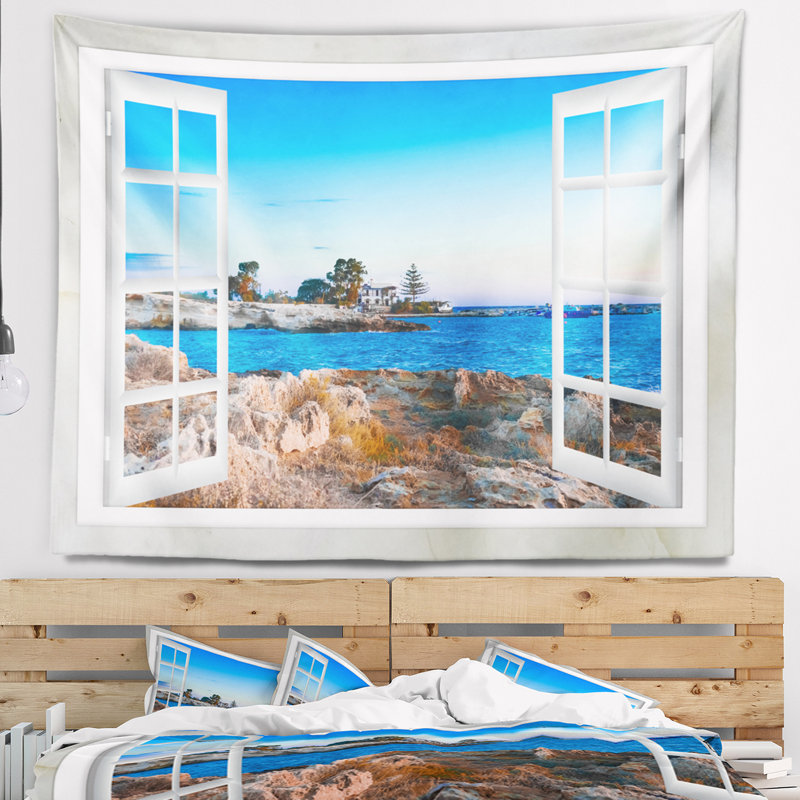 Tapisserie de fenêtre ouverte de paysage à shore de mer bleue, H 78 po x l 92 po