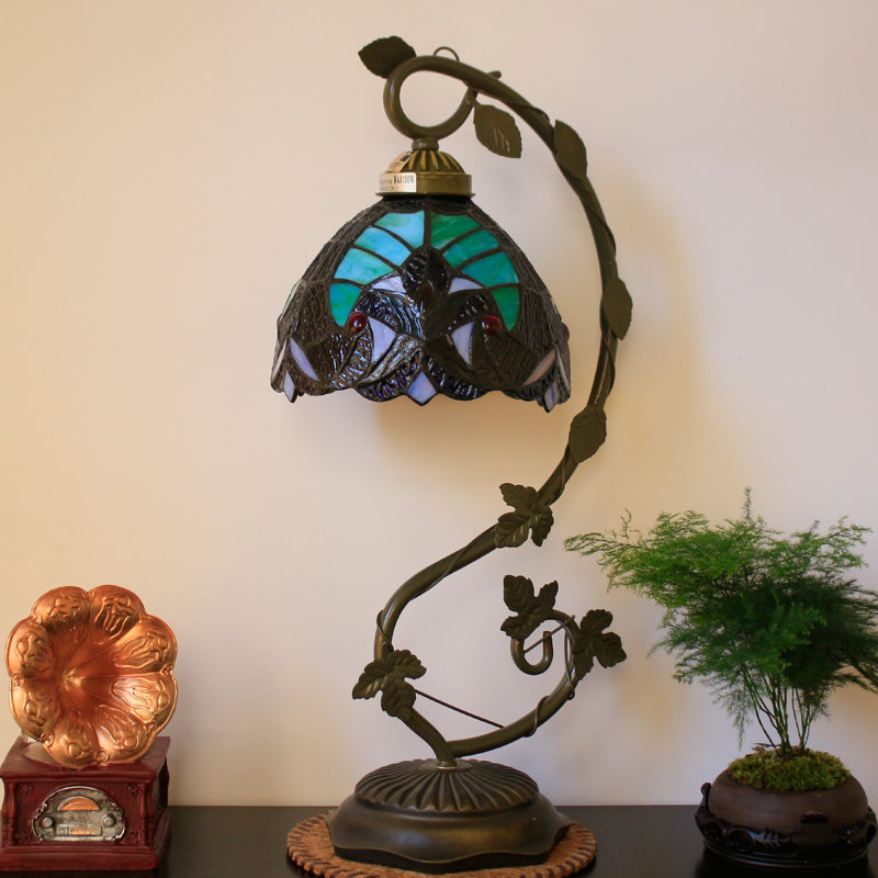 Bladensburg Metal Lamp
