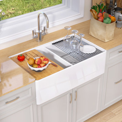 33" W X 20" D Fireclay Farmhouse Kitchen Sink Apron Front Double Bowls Sink Workstation Farm Sink Extra Deep White Sink with Accessories