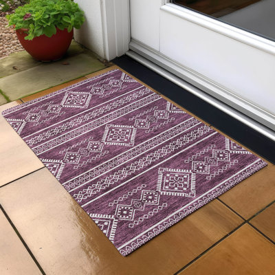 Chalee Southwestern Indoor Rug