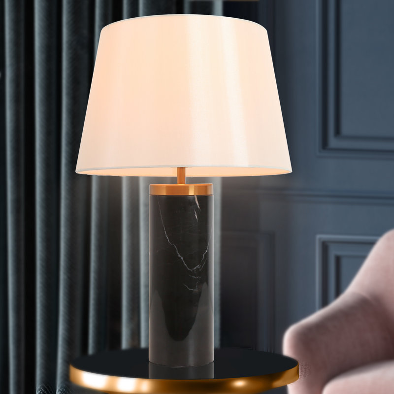 Lampe de table en pierre Rouch