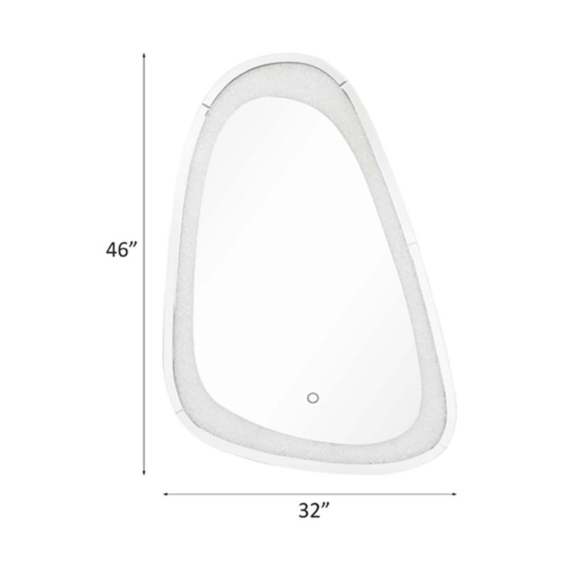 Miroir décoratif 33 po x 46 po avec DEL, miroir et faux diamants Noralie
