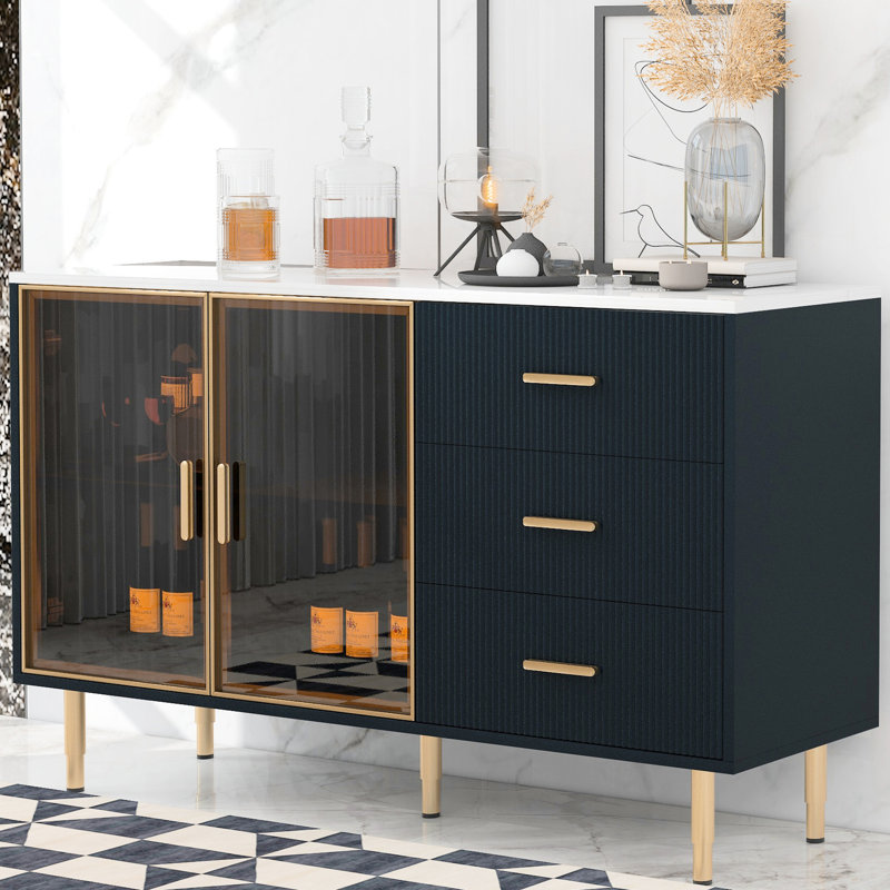 Buffet moderne avec tablettes réglables et fabrication
