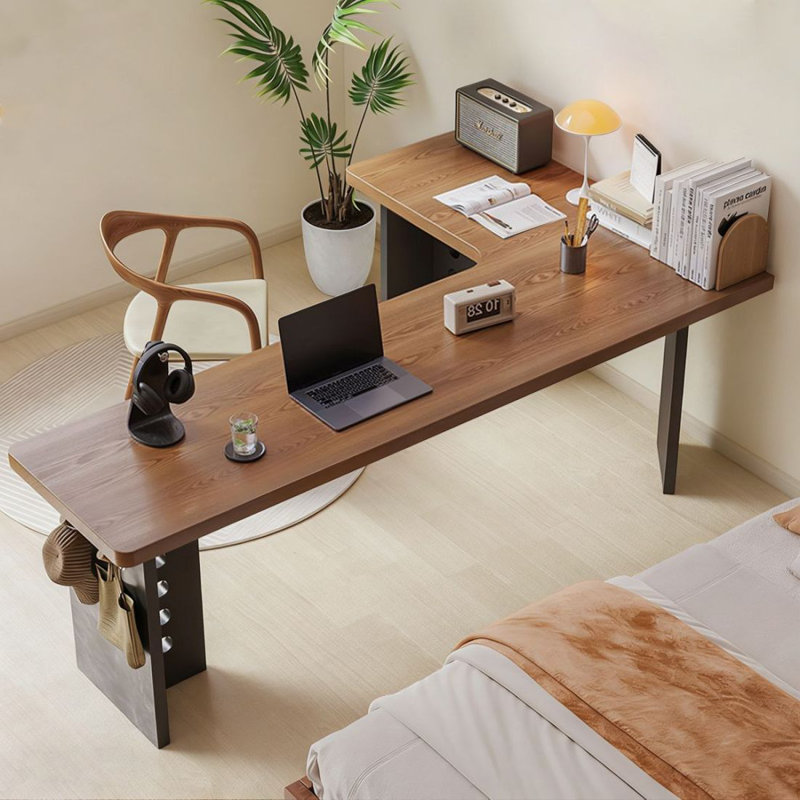 Bureau d'écriture en L en bois massif brun noisette, H 29,53 po x l 62,99 po x P 47,24 po, Retour à gauche