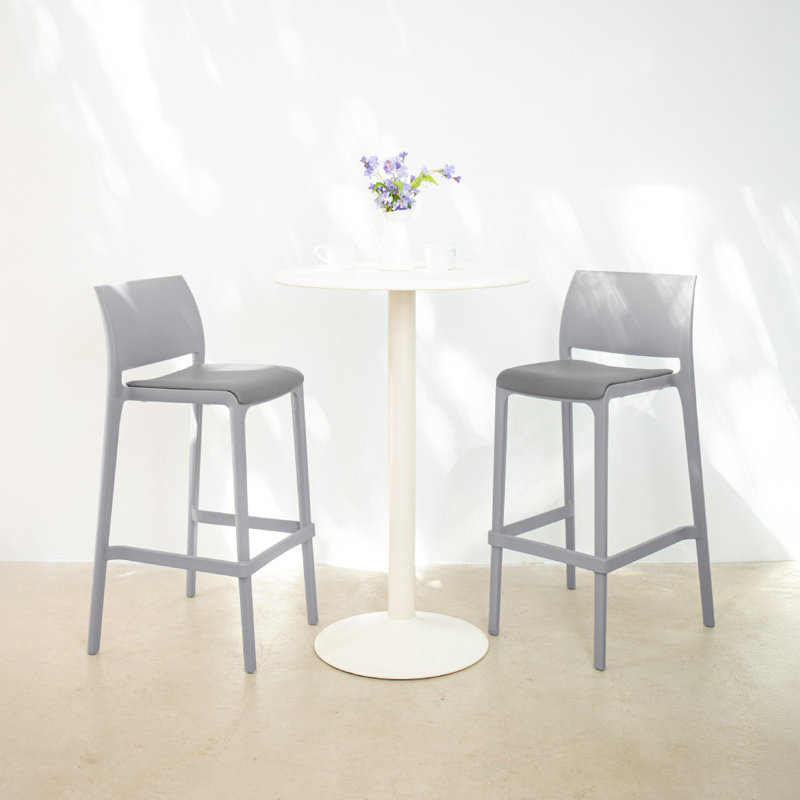 Tabouret de bar en résine Sensilla, gris froid, Tabouret de bar (hauteur d'assise de 29,5 po), Gris froid