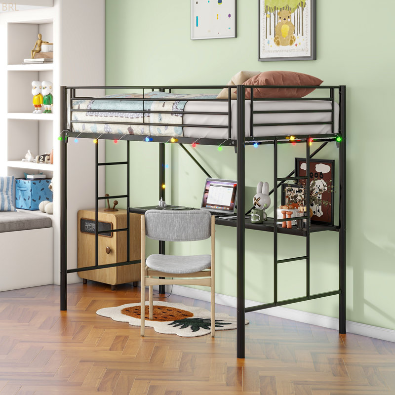 Lit mezzanine simple en métal avec bureau, prise de courant et éclairage à DEL, garde de sécurité et échelle, aucun sommier nécessaire