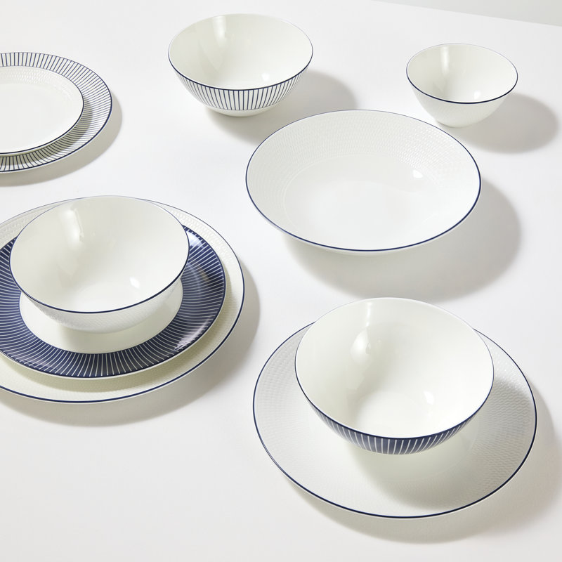Wedgwood Gio Blue Plate 9.3in Pinstripe, Dark Blue/White