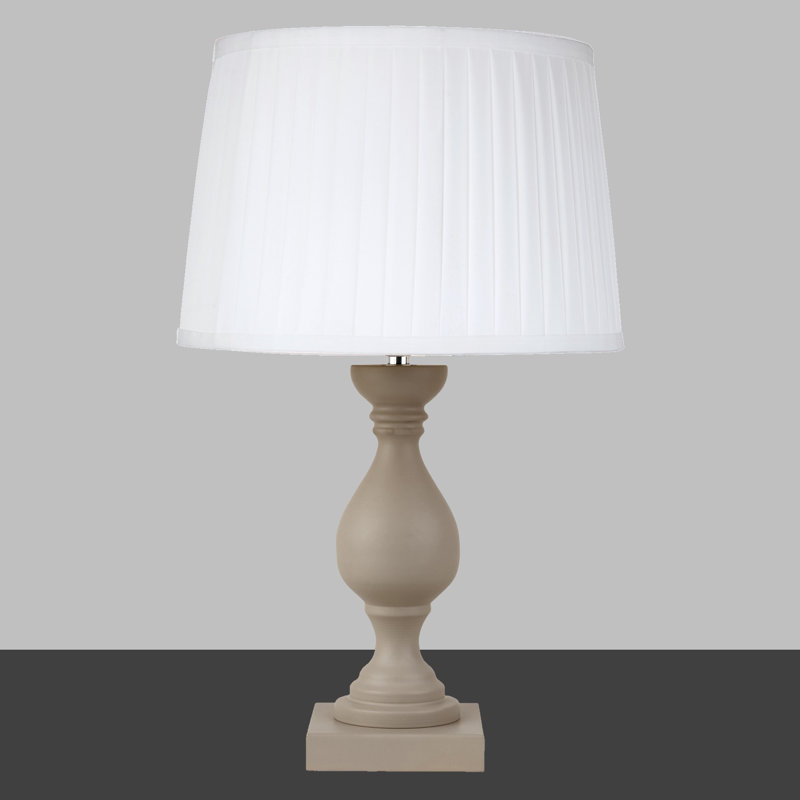 Arriona Metal Table Lamp