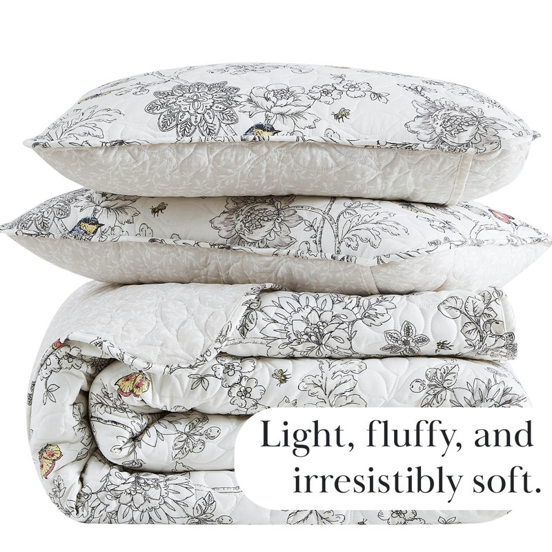 Bayberry Oversized Reversible easy care lightweight Quilt Set by Southshore Fine Linens, Queen Quilt + 2 Standard Shams