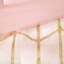Édredon Blush avec imprimé métallique pour une chambre à coucher contemporaine géométrique