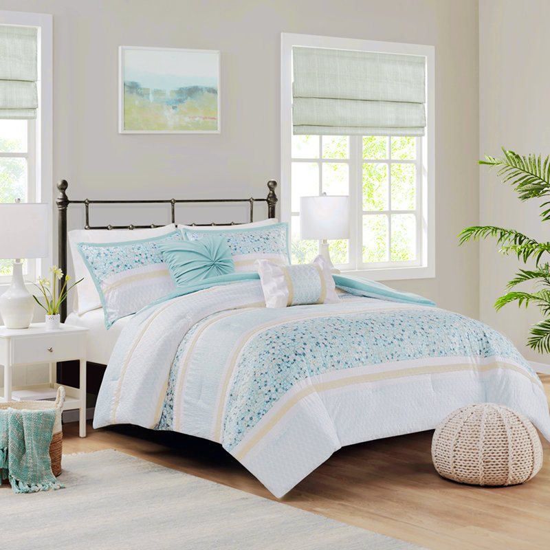 Polyester Comforter, Full Comforter + 2 Pillowcases, Aqua Floral