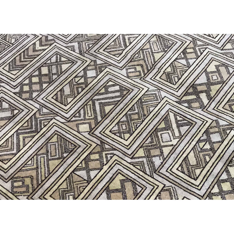 Hand-Knotted High-Quality Gray Area Rug
