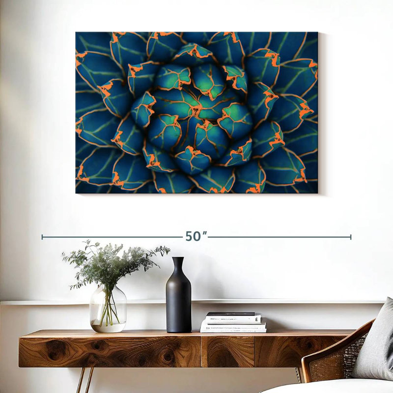 Harnek, plante dorée à l'orange, H 26 po x l 39 po