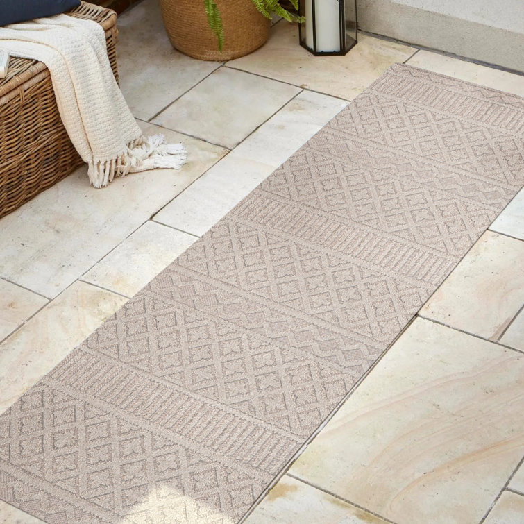 Iggie High-Low Modern Trellis Geometric Beige/Gray Indoor/Outdoor Rug