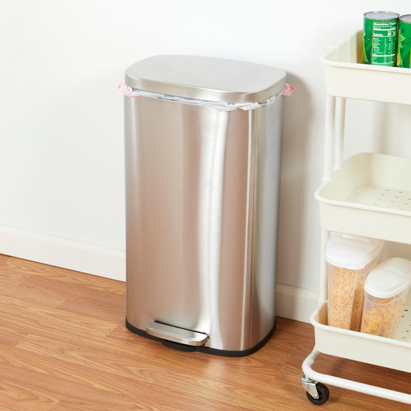 Poubelle en acier inoxydable à fermeture douce 12 litres Kerensa, H 11,25 po x l 10 po x P 9,5 po