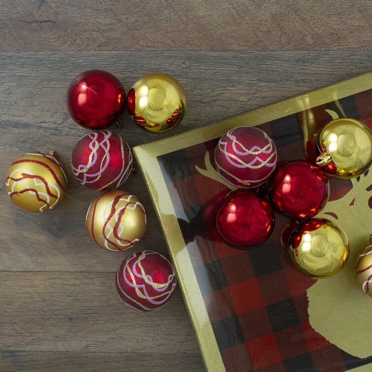 Northlight 4ct Red, Black and Gold Plaid Glass Ball Christmas