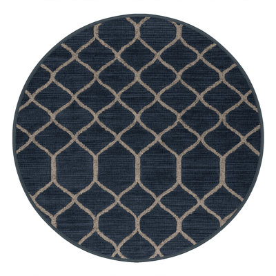 Tapis gris en treillis lavable à la machine