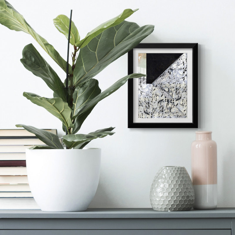 «Tiles & Texture Abstract Angles II», reproduction encadrée, H 25,5 po x l 17,5 po, Noir