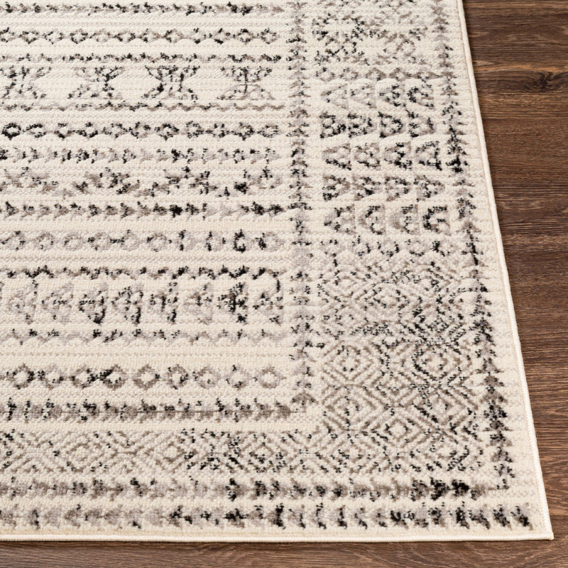 Oriental Area Rug, Rectangle 140 x 200cm