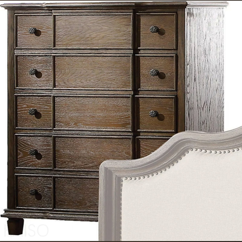 Commode au fini chêne vieilli