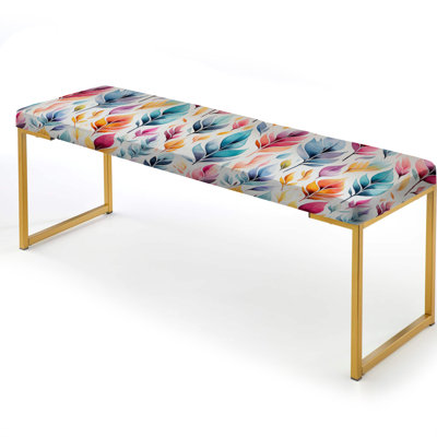 Rêves de plumes colorées avec aquarelle colorée Ikat