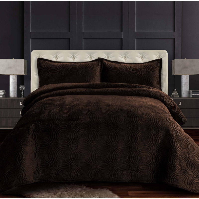 Capri Velvet Quilt, Chocolate, King Quilt + 2 King Shams