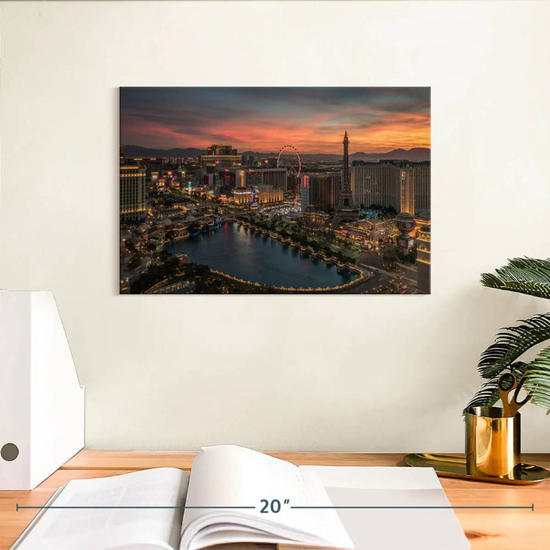 Sirci, Las Vegas, coucher de soleil, H 8 po x l 12 po