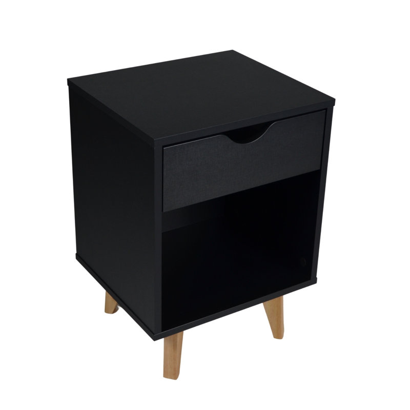 Bronwyn 15'' W Nightstand, Black