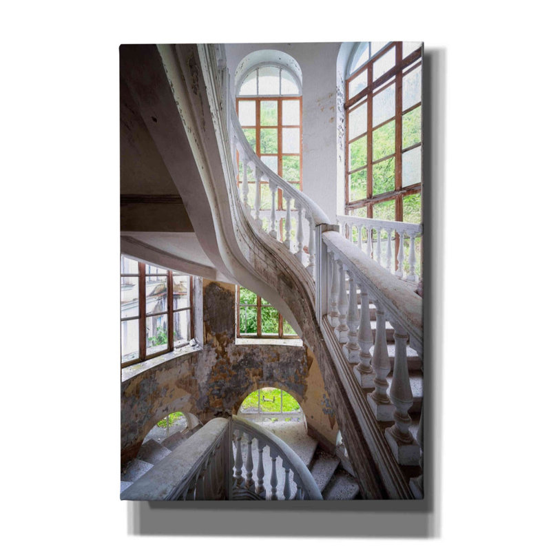 Canora Gray «Curved Stairs» par Roman Robroek, art mural sur toile, H 18 po x l 12 po x P 0,75 po