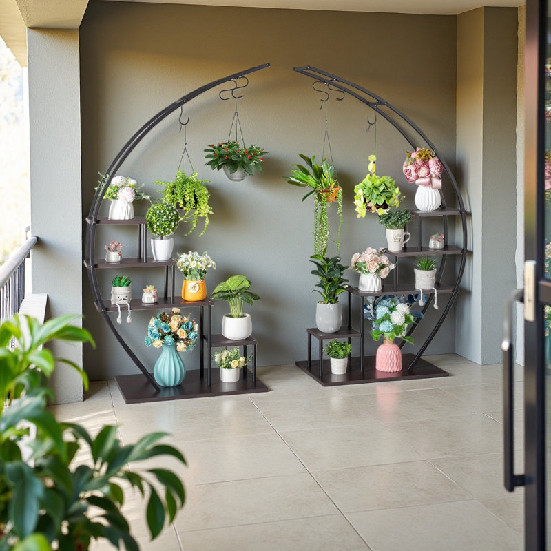 Support pour plante semi-circulaire à 5 couches de 2 pièces, support pour pot de fleurs en fer noir et panneau de fibres à densité moyenne, tablette robuste pour la décoration de jardin / balcon / patio / intérieur, multi-usage pour plantes / bibelots / livres