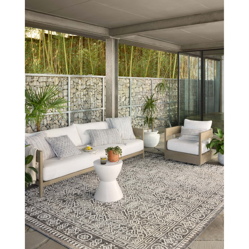 Tapis d'intérieur / extérieur à motif géométrique Paier, Carré 1 pi 6 po