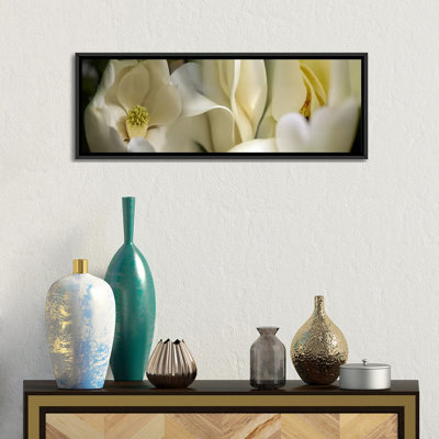 «Magnolia Flowers», reproduction de photo sur toile