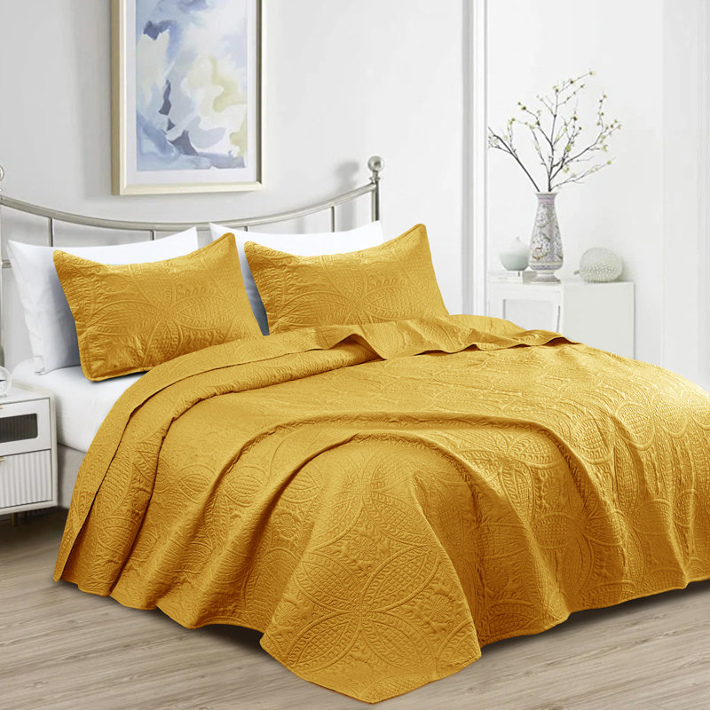 3 Piece Bedspread Set - Reversible Quilt Set - Lightweight Microfiber Coverlet for Queen King Twin, Ochre