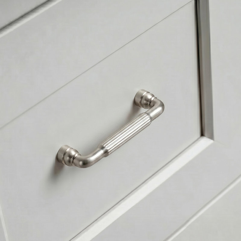 Poignée de meuble tubulaire rainurée, 3", Satin Nickel
