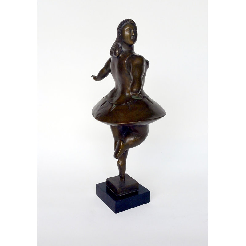 Margr Figurines & Sculptures