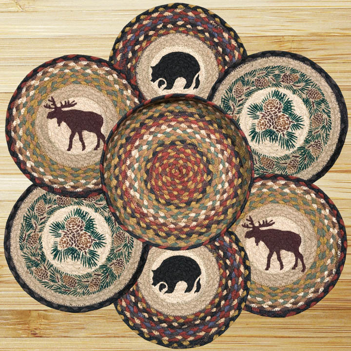  Wilderness Trivets in a Basket – Printed Round Jute Hot Pads, 10"x10"